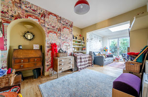 Dining room- click for photo gallery